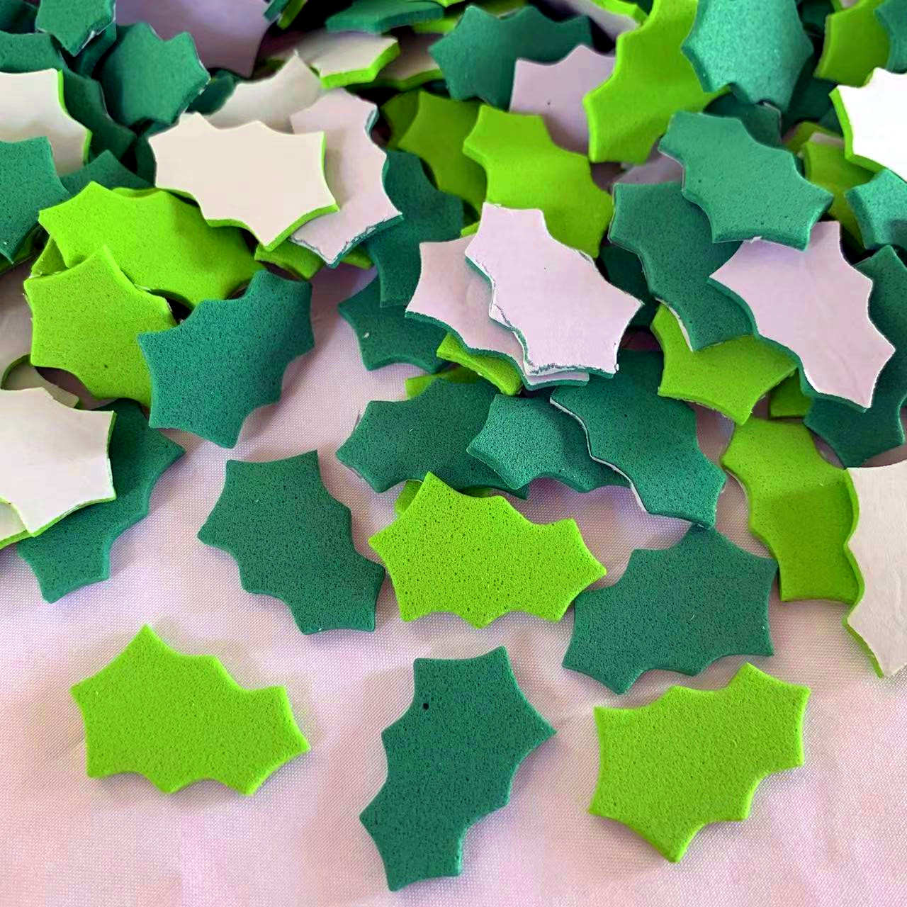 100PCS Christmas wreath leaes  - Art And Craft Autumn recensie en prijs